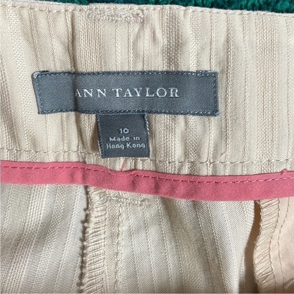 size 10 cream color Ann Taylor cropped dress pants - Picture 6 of 9